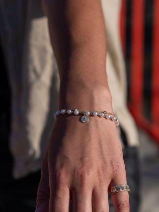 Šperky Biju nyní s 20 % slevou! 🛍️ ✨ S kódem: ZARI20 Platí jen do PONDĚLÍ, tak neváhej a vyberte si kousky na slunečný...